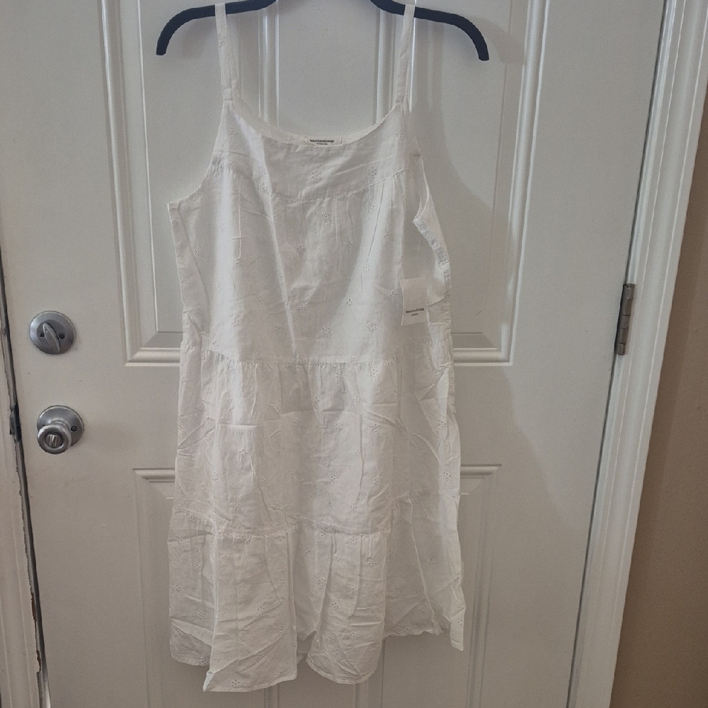 Beachlunchlounge White Dress